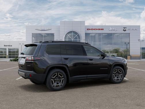 Diamond Black Crystal Pearlcoat 2026 Jeep Cherokee Limited