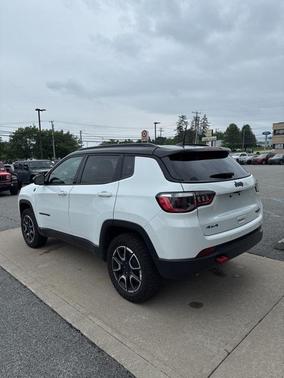 2024 Jeep Compass Trailhawk