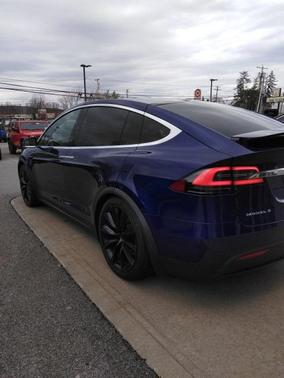 2018 Tesla Model X 75D