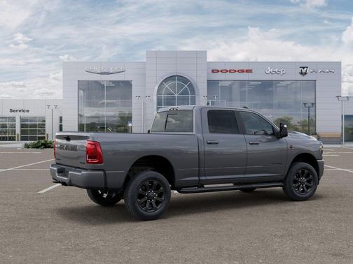 Ceramic Gray Clearcoat 2026 RAM 2500 Laramie Crew Cab 4x4 6'4' Box