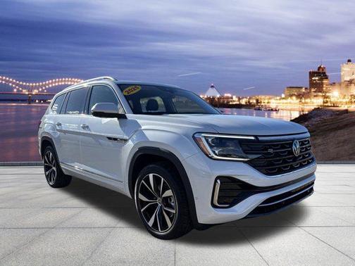 2025 Volkswagen Atlas 2.0T SEL Premium R-Line 4MOTION