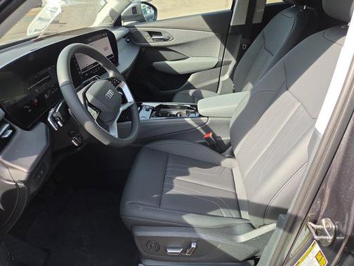 DAYTONA GRAY PEARL 2026 Audi Q3 S line