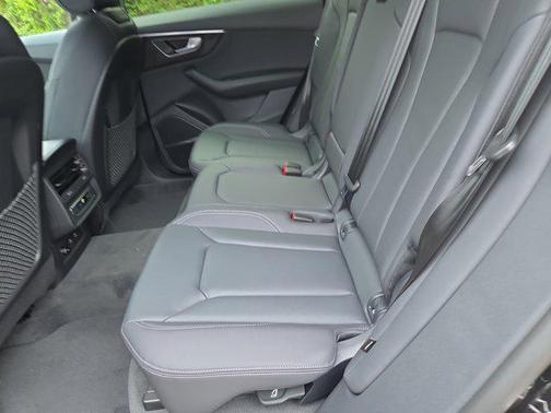 2026 Audi Q8 55 Premium