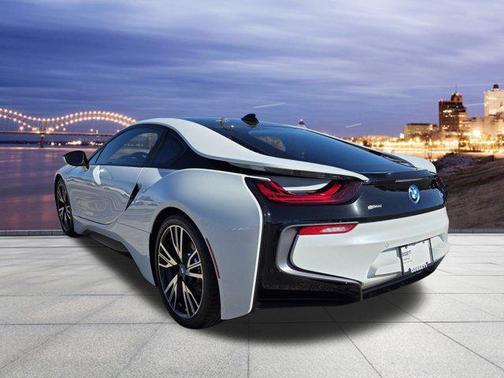 2014 BMW i8 2dr Cpe
