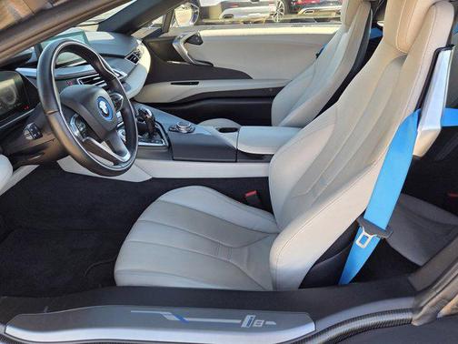 2014 BMW i8 2dr Cpe