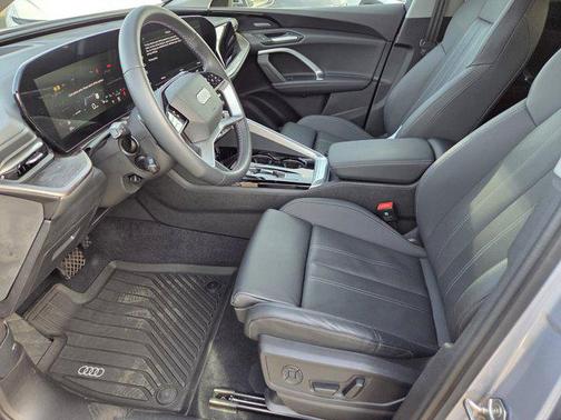 2025 Audi Q5 Premium Plus TFSI quattro S tronic