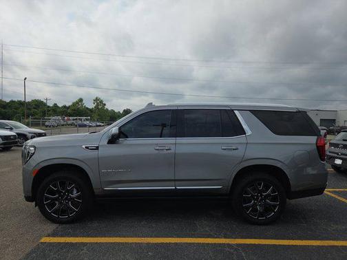 Sterling Metallic 2023 GMC Yukon Denali