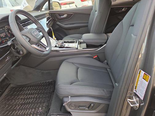 Samurai Gray Metallic 2026 Audi Q7 55 Premium Plus