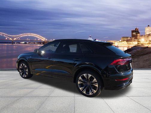 2026 Audi Q8 55 Premium Plus