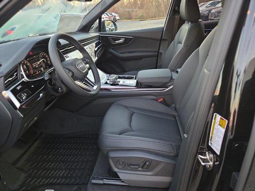 2026 Audi Q7 55 Premium Plus