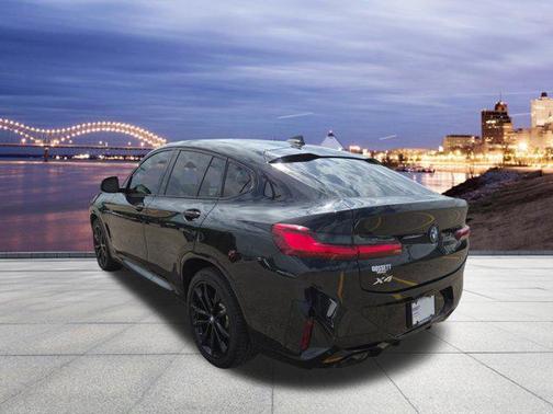 2024 BMW X4 xDrive30i