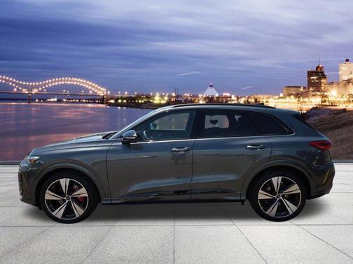 Daytona Gray Metallic 2026 Audi SQ5 3.0T Premium Plus