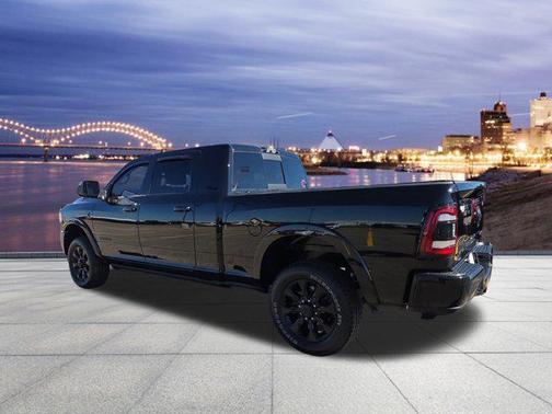 2022 RAM 3500 Limited Mega Cab 4x4 6'4' Box