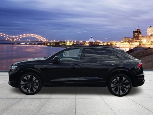 Mythos Black Metallic 2026 Audi Q8 55 Premium Plus
