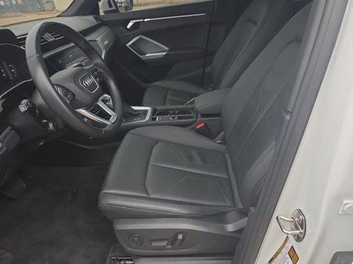 2022 Audi Q3 45 S line Premium Plus