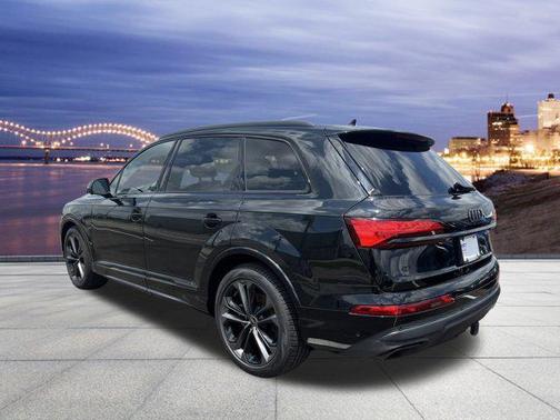 2025 Audi Q7 55 Prestige