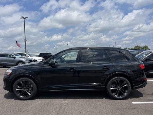 2025 Audi Q7 55 Prestige