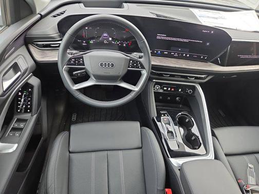 2025 Audi Q5 Prestige