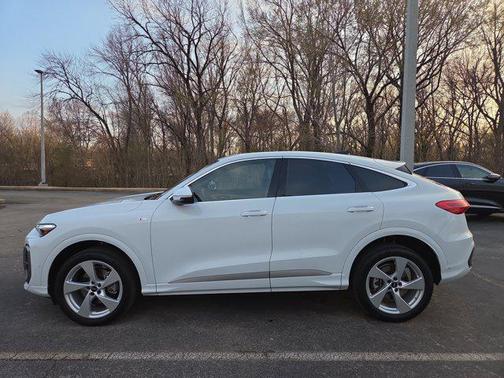 2025 Audi Q5 Premium Plus TFSI quattro S tronic