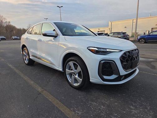 2025 Audi Q5 Premium Plus TFSI quattro S tronic