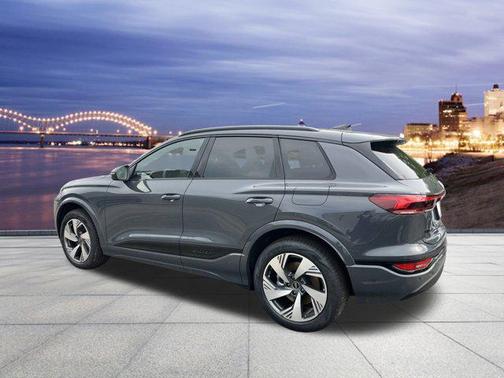 2025 Audi Q6 e-tron Premium Plus quattro
