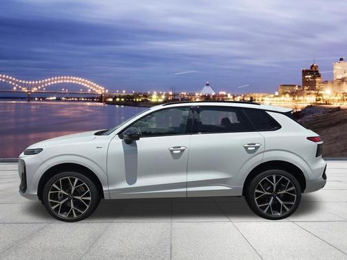 Glacier White Metallic 2026 Audi Q3 TFSI quattro S tronic