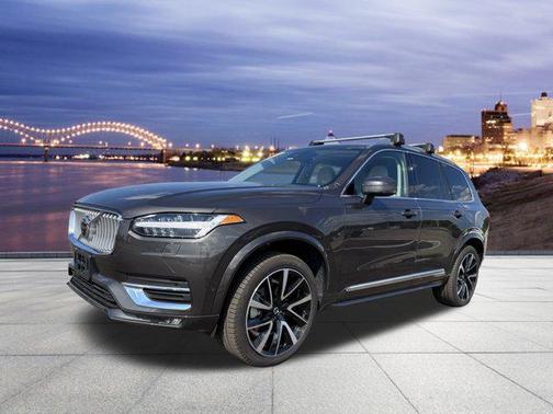 2024 Volvo XC90 B6 Ultimate Bright Theme 6-Seater
