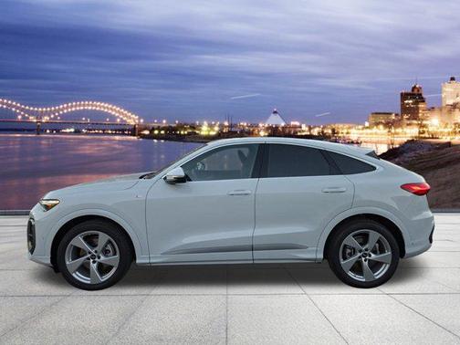 2025 Audi Q5 Prestige TFSI quattro S tronic