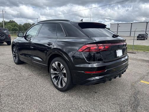2026 Audi Q8 55 Prestige