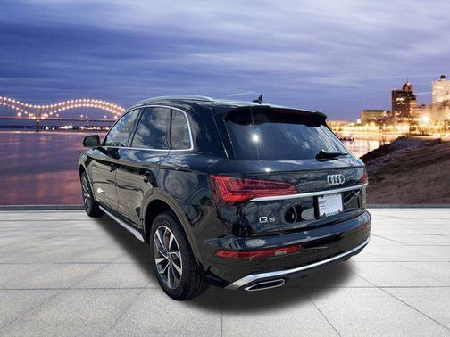 2025 Audi Q5 45 S line Premium Plus