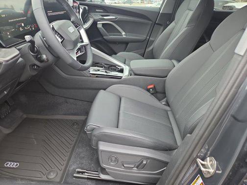 2025 Audi Q5 Premium Plus TFSI quattro S tronic