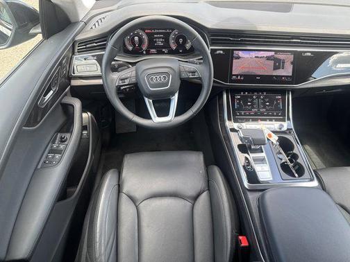 Mythos Black Metallic 2023 Audi Q8 55 Prestige