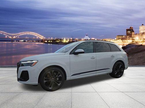 Glacier White Metallic 2026 Audi Q7 55 Premium Plus