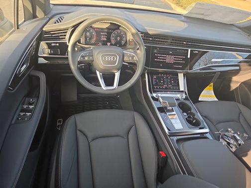 Mythos Black Metallic 2026 Audi Q7 55 Premium Plus