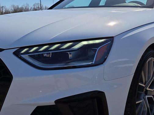 2024 Audi S4 Premium Plus TFSI quattro Tiptronic