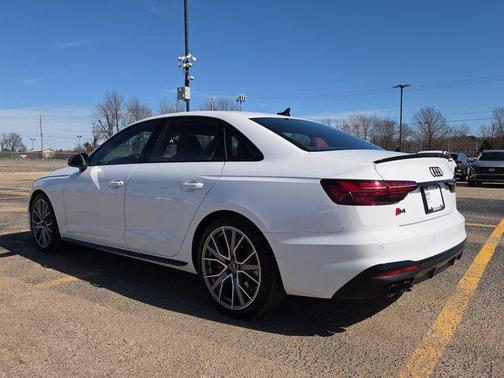 2024 Audi S4 Premium Plus TFSI quattro Tiptronic