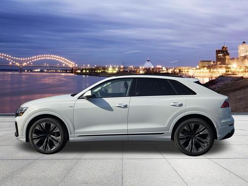 Glacier White Metallic 2026 Audi Q8 55 Prestige