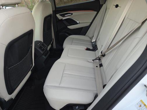 2025 Audi Q5 Premium TFSI quattro S tronic