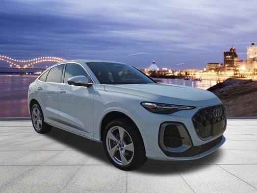 2025 Audi Q5 Premium Plus TFSI quattro S tronic