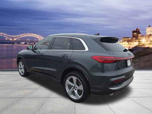 2025 Audi Q5 Premium Plus TFSI quattro S tronic