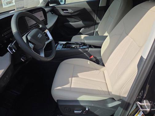 Mythos Black Metallic 2026 Audi Q3 TFSI quattro S tronic