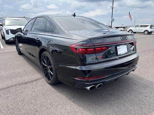 2024 Audi S8 4.0T