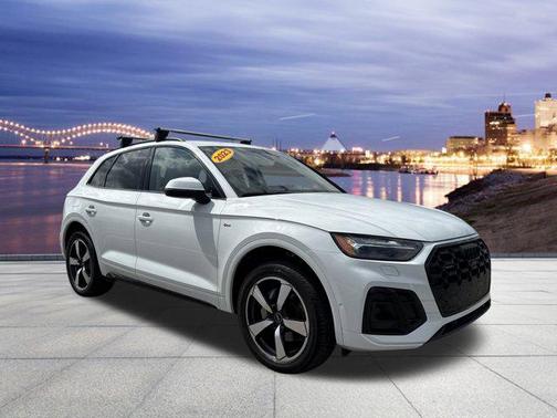 2023 Audi Q5 45 S line Prestige