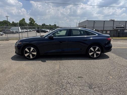 '' 2025 Audi A5 Premium Plus 2.0 TFSI quattro