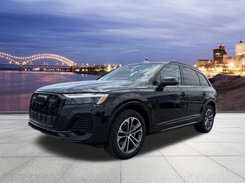 2025 Audi Q7 45 Premium Plus