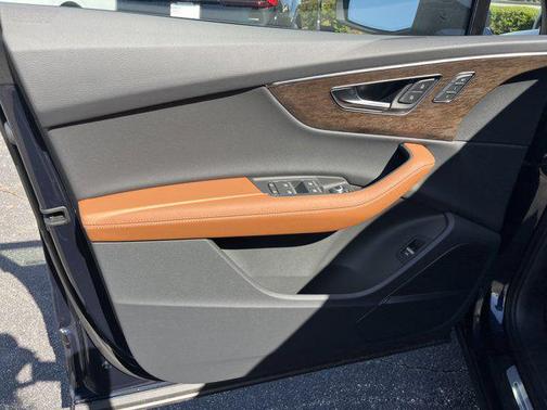 2025 Audi Q7 55 Prestige