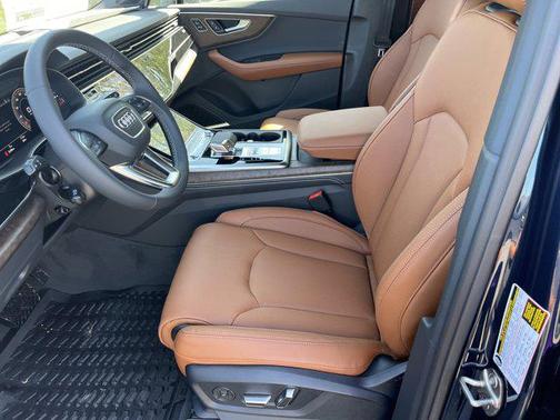2025 Audi Q7 55 Prestige