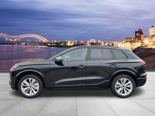 2025 Audi Q6 e-tron Premium Plus