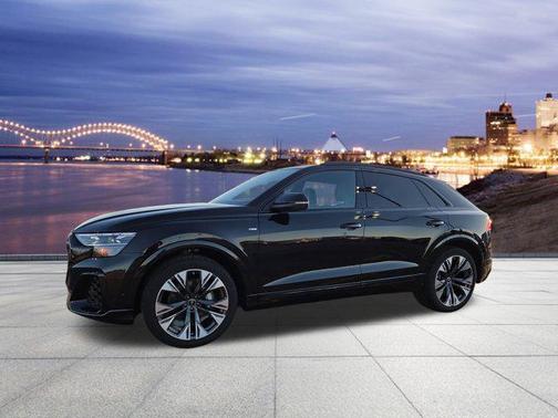 2025 Audi Q8 55 Prestige