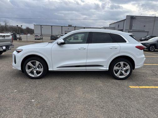 2025 Audi Q5 Premium Plus TFSI quattro S tronic